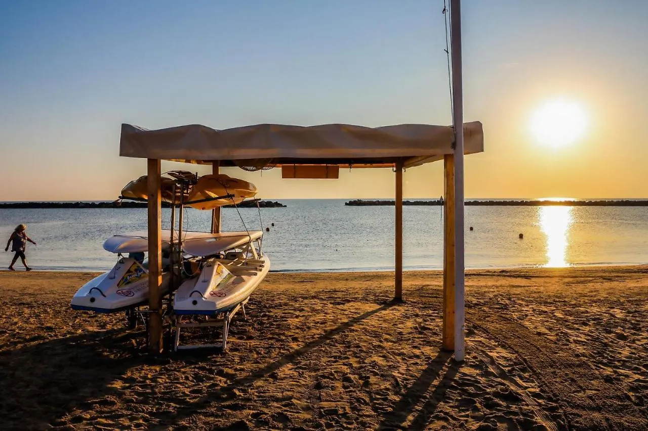 Hotel Loris - Valentini Family Village Bellaria-Igea Marina