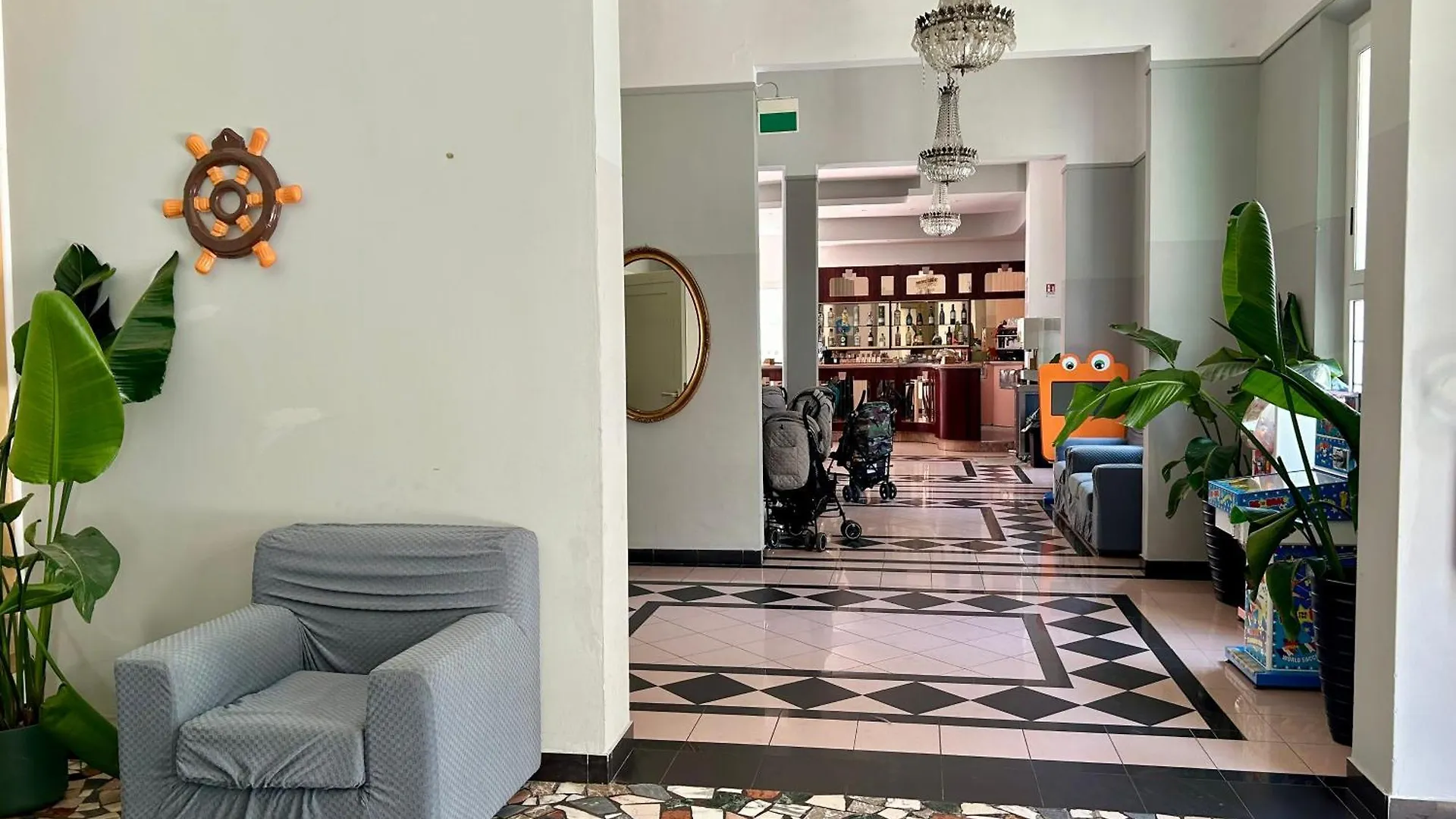 Hotel Loris - Valentini Family Village Bellaria-Igea Marina